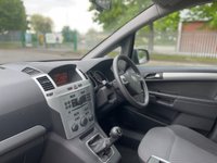 USED 2010 10 VAUXHALL ZAFIRA 1.8 EXCLUSIV 5d 140 BHP 