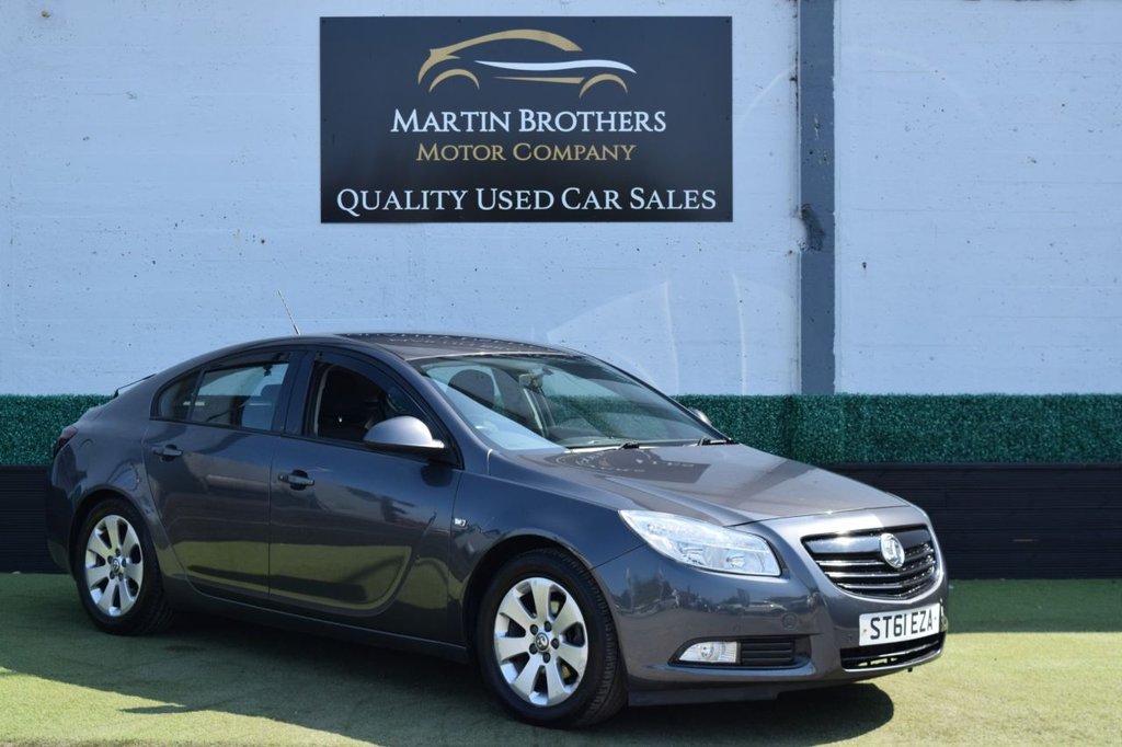 View our VAUXHALL INSIGNIA