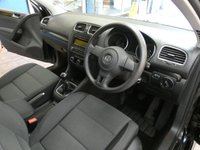 USED 2009 59 VOLKSWAGEN GOLF 2.0 SE TDI 5d 138 BHP 2 OWNERS EXCELLENT SERVICE . Just serviced in July 2021 with new cambelt.