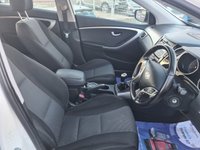 USED 2014 64 HYUNDAI I30 1.6 ACTIVE BLUE DRIVE CRDI  5d 109 BHP HYUNDAI I30 1.6 ACTIVE BLUE DRIVE CRDI 5d 109 BHP