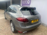 USED 2014 PORSCHE CAYENNE 3.0 PLATINUM EDITION D V6 TIPTRONIC 5d 245 BHP 