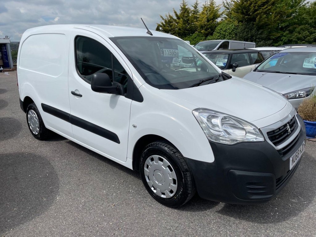 View our PEUGEOT PARTNER