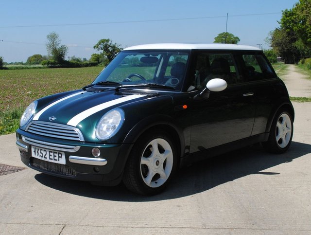 2002 52 MINI Hatch Cooper 1.6 COOPER 3d 114 BHP