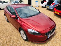 USED 2012 62 VOLVO V40 1.6 T4 SE LUX NAV 5d 177 BHP FSH Top Spec With Heated Leather