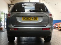 USED 2013 63 MITSUBISHI OUTLANDER 2.3 DI-D GX 4 5d 147 BHP 4x4 7 SEATS SUNROOF FULL LEATHER HEATED SEATS SAT NAV REAR VIEW CAMERA