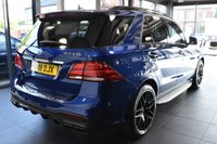 USED 2018 18 MERCEDES-BENZ GLE-CLASS 5.5 AMG GLE 63 S 4MATIC NIGHT EDITION 5d AUTO 577 BHP FULL MERCEDES BENZ SERVICE HISTORY + REAR SEAT ENTERTAINMENT SYSTEM + HEATED SPORTS SEATS + SATELLITE NAVIGATION + PANORAMIC SUNROOF + PARKING SENSOR + HARMAN/KARDON PREMIUM SPEAKERS + AMG MULTI FUNCTION STEERING WHEEL+ ELECTRIC/HEATED/FOLDING DOOR MIRRORS + 21 INCH ALLOY WHEELS