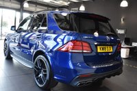 USED 2018 18 MERCEDES-BENZ GLE-CLASS 5.5 AMG GLE 63 S 4MATIC NIGHT EDITION 5d AUTO 577 BHP FULL MERCEDES BENZ SERVICE HISTORY + REAR SEAT ENTERTAINMENT SYSTEM + HEATED SPORTS SEATS + SATELLITE NAVIGATION + PANORAMIC SUNROOF + PARKING SENSOR + HARMAN/KARDON PREMIUM SPEAKERS + AMG MULTI FUNCTION STEERING WHEEL+ ELECTRIC/HEATED/FOLDING DOOR MIRRORS + 21 INCH ALLOY WHEELS