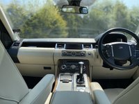 USED 2011 61 LAND ROVER RANGE ROVER SPORT 3.0 TDV6 HSE 5d 245 BHP Sunroof Adaptive Cruise TV