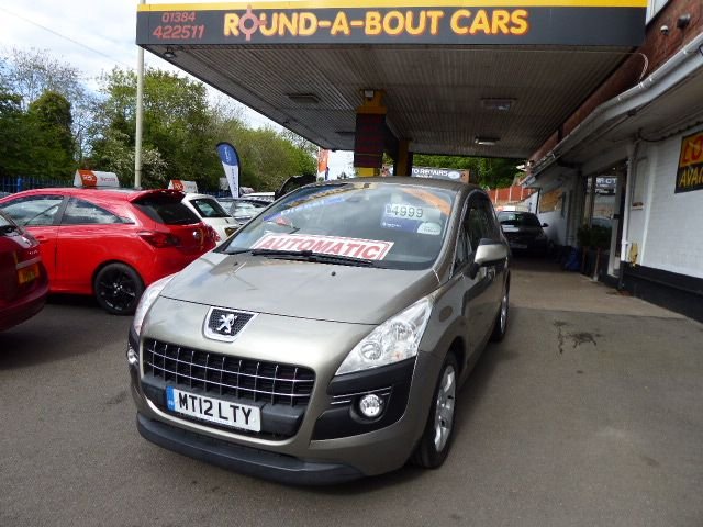 View our PEUGEOT 3008