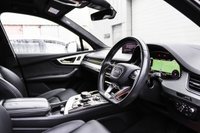 USED 2017 67 AUDI Q7 4.0 SQ7 TDI QUATTRO 5d 429 BHP BOSE + AUDI WARRANTY + VIRTUAL DASH