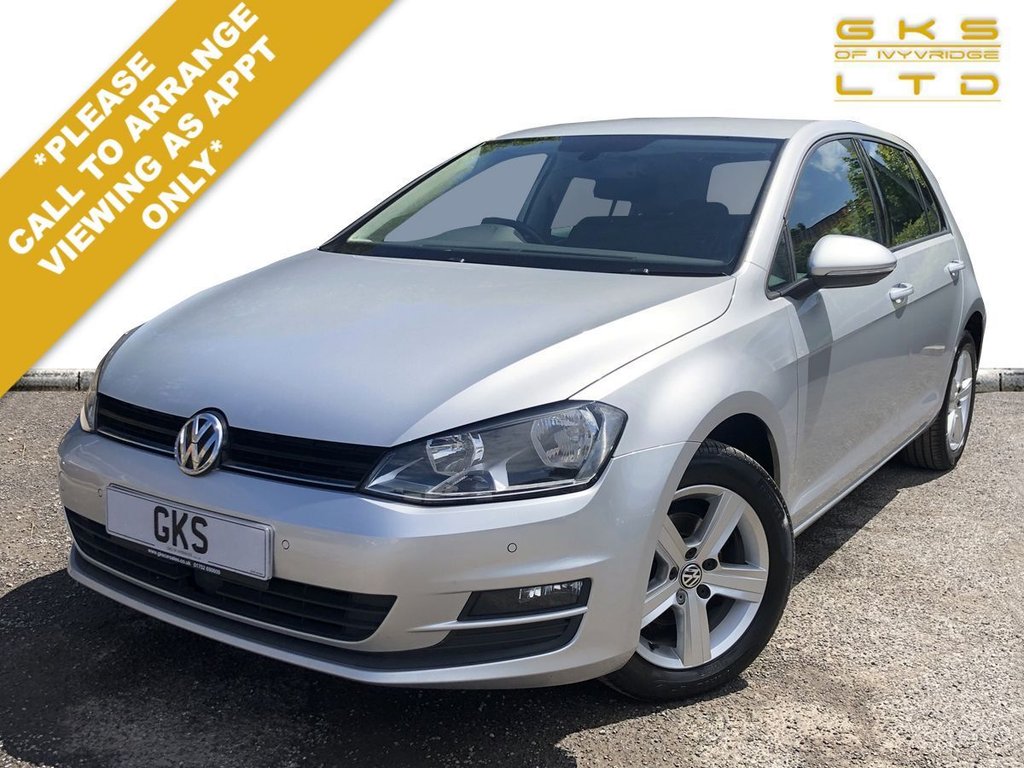 View our VOLKSWAGEN GOLF