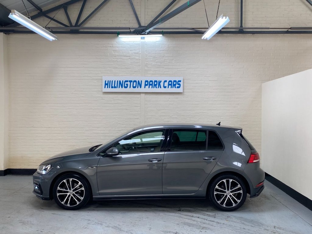 View our VOLKSWAGEN GOLF