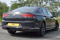 USED 2015 15 VOLKSWAGEN PASSAT 2.0 R LINE TDI BLUEMOTION TECHNOLOGY DSG 4d 188 BHP DYN AUDIO! REVERSE CAMERA! SAT NAV! DAB! FULL HISTORY!