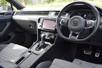 USED 2015 15 VOLKSWAGEN PASSAT 2.0 R LINE TDI BLUEMOTION TECHNOLOGY DSG 4d 188 BHP DYN AUDIO! REVERSE CAMERA! SAT NAV! DAB! FULL HISTORY!