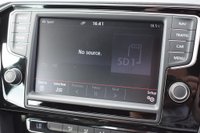 USED 2015 15 VOLKSWAGEN PASSAT 2.0 R LINE TDI BLUEMOTION TECHNOLOGY DSG 4d 188 BHP DYN AUDIO! REVERSE CAMERA! SAT NAV! DAB! FULL HISTORY!