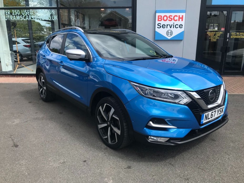 View our NISSAN QASHQAI