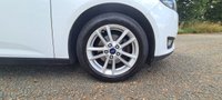 USED 2016 65 FORD FOCUS 1.0 ZETEC 5d 124 BHP FORD FOCUS 1.0 ZETEC 5d 124 BHP