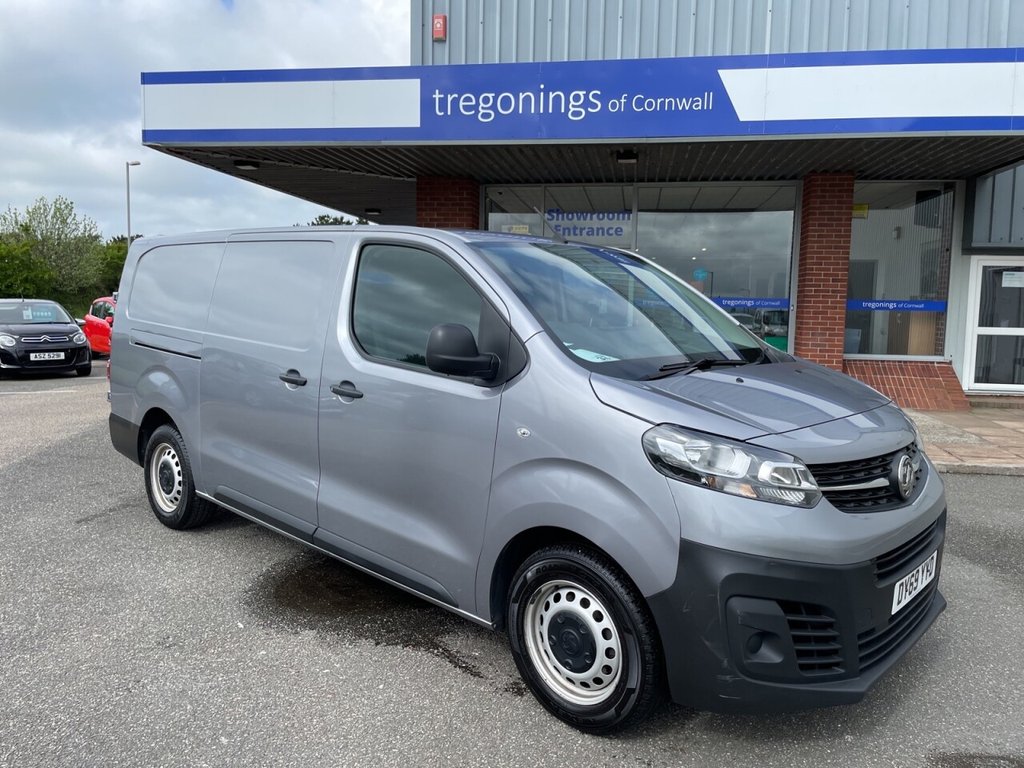 View our VAUXHALL VIVARO