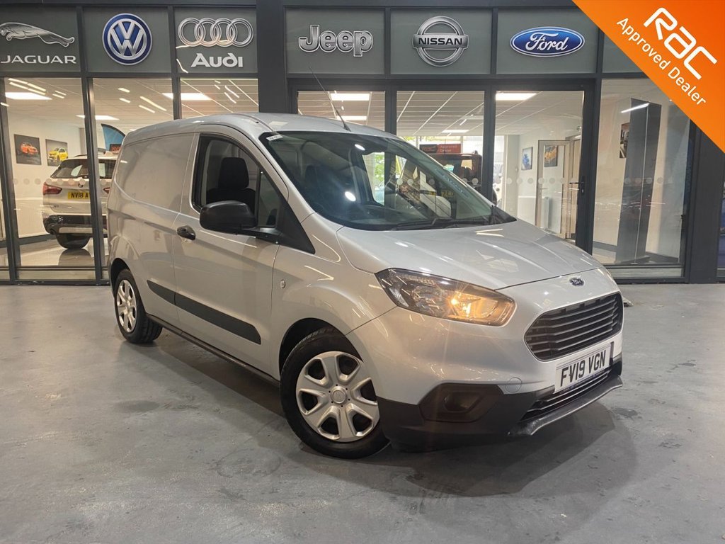 View our FORD TRANSIT COURIER