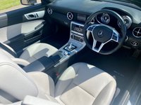 USED 2015 65 MERCEDES-BENZ SLK 2.0 SLK 300 AMG SPORT 2d 241 BHP **12 MONTHS NATIONAL WARRANTY**