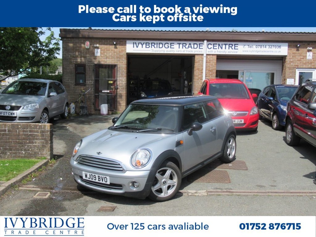 View our MINI HATCH COOPER