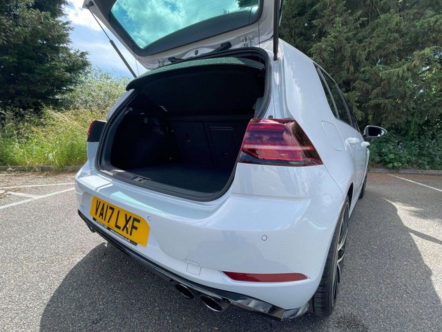 View our VOLKSWAGEN GOLF