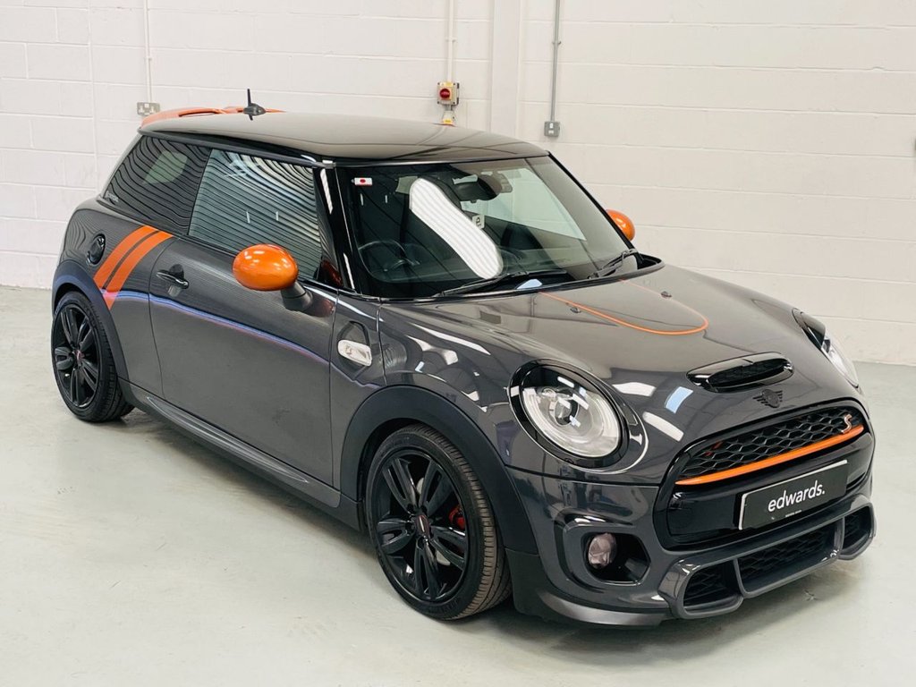 View our MINI HATCH COOPER