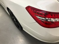 USED 2010 10 MERCEDES-BENZ E-CLASS 3.0 E350 CDI BLUEEFFICIENCY SPORT 2d 231 BHP * CRUISE   * BLUETOOTH * FRONT & REAR PARKING SENSORS * 18 INCH ALLOYS * HEATED LEATHER FRONT SEATS * MOT OCT * 2 KEYS *
