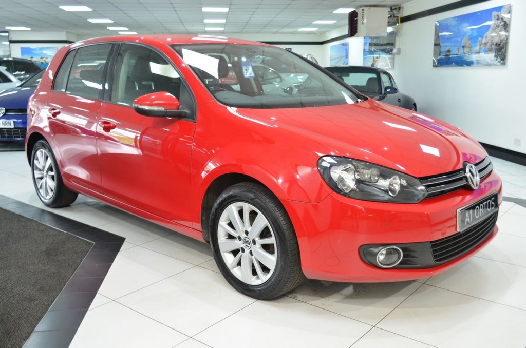 View our VOLKSWAGEN GOLF
