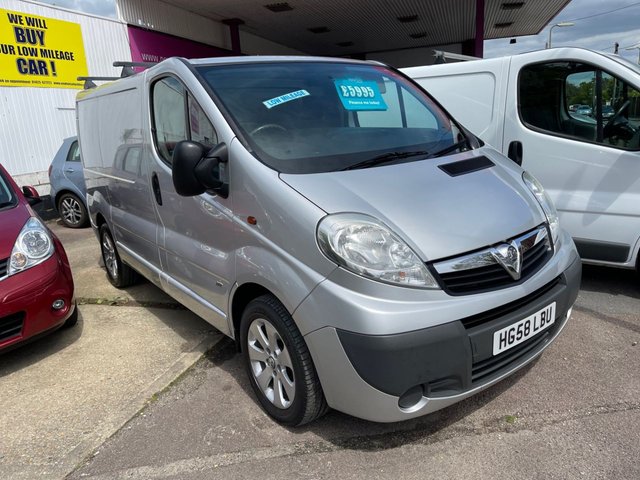 View our VAUXHALL VIVARO