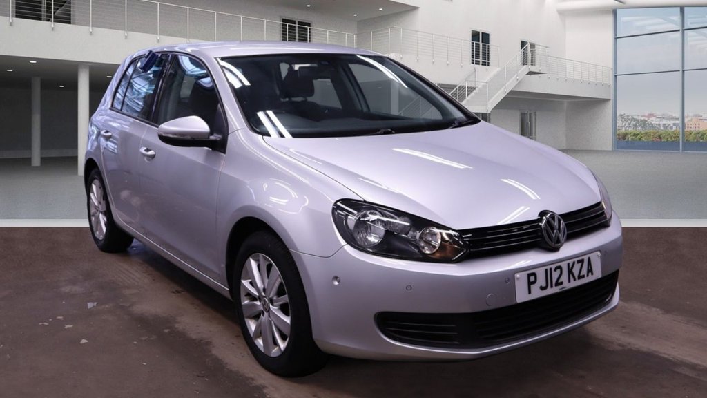 View our VOLKSWAGEN GOLF