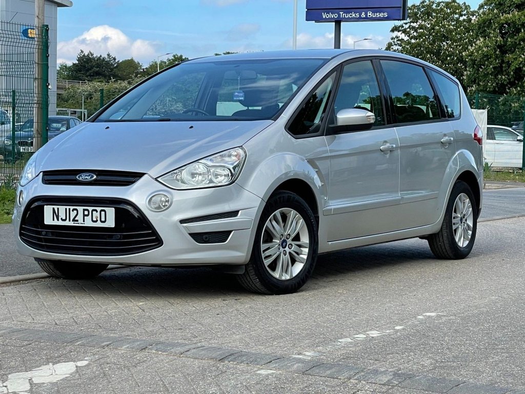 View our FORD S-MAX