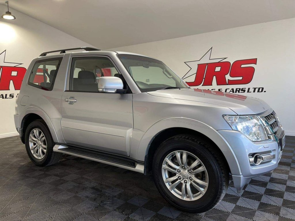 View our MITSUBISHI SHOGUN