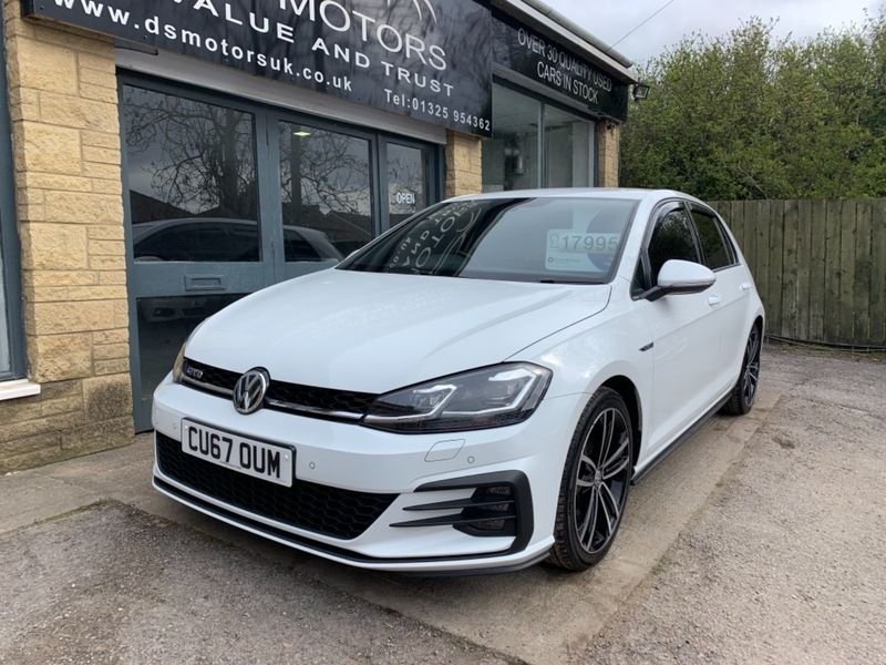 View our VOLKSWAGEN GOLF