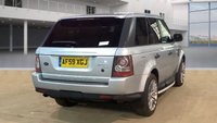 USED 2009 59 LAND ROVER RANGE ROVER SPORT 3.0 TDV6 HSE 5d 245 BHP * PRIVACY GLASS * CLIMATE CONTROL  * PARKING SENSORS * NAVIGATION SYSTEM * LEATHER TRIM * MOT JAN 2022 * 2 KEYS *