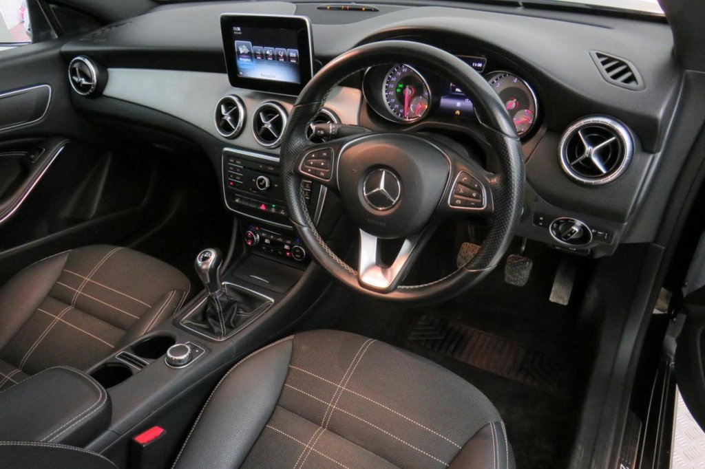 USED 2015 65 MERCEDES-BENZ CLA 2.1 CLA200 CDI SPORT 4d 136 BHP 