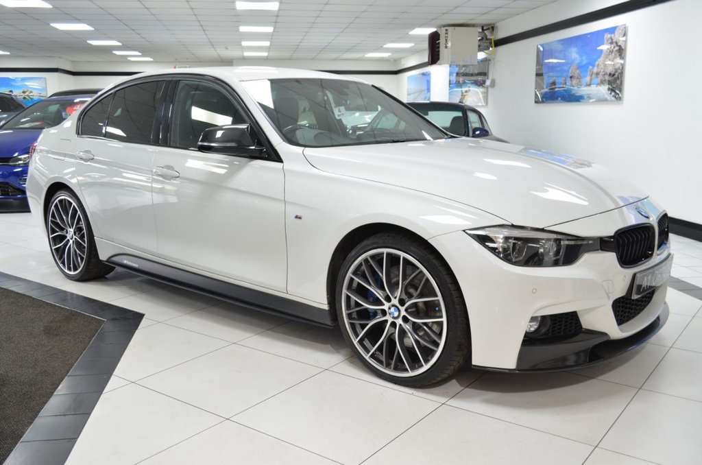 View our BMW 3 SERIES