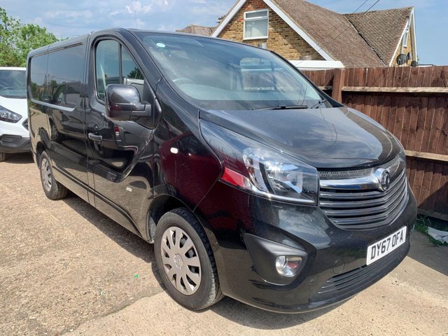 View our VAUXHALL VIVARO