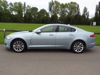 USED 2013 13 JAGUAR XF 2.2 D LUXURY 4d 200 BHP METALLIC CRYSTAL BLUE WITH A MERE 77000 MILES STUNNING COLOUR COMBINATION