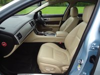USED 2013 13 JAGUAR XF 2.2 D LUXURY 4d 200 BHP METALLIC CRYSTAL BLUE WITH A MERE 77000 MILES STUNNING COLOUR COMBINATION