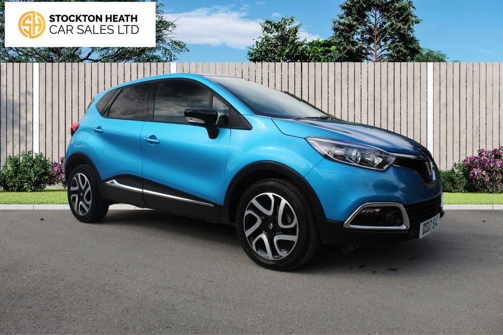 View our RENAULT CAPTUR