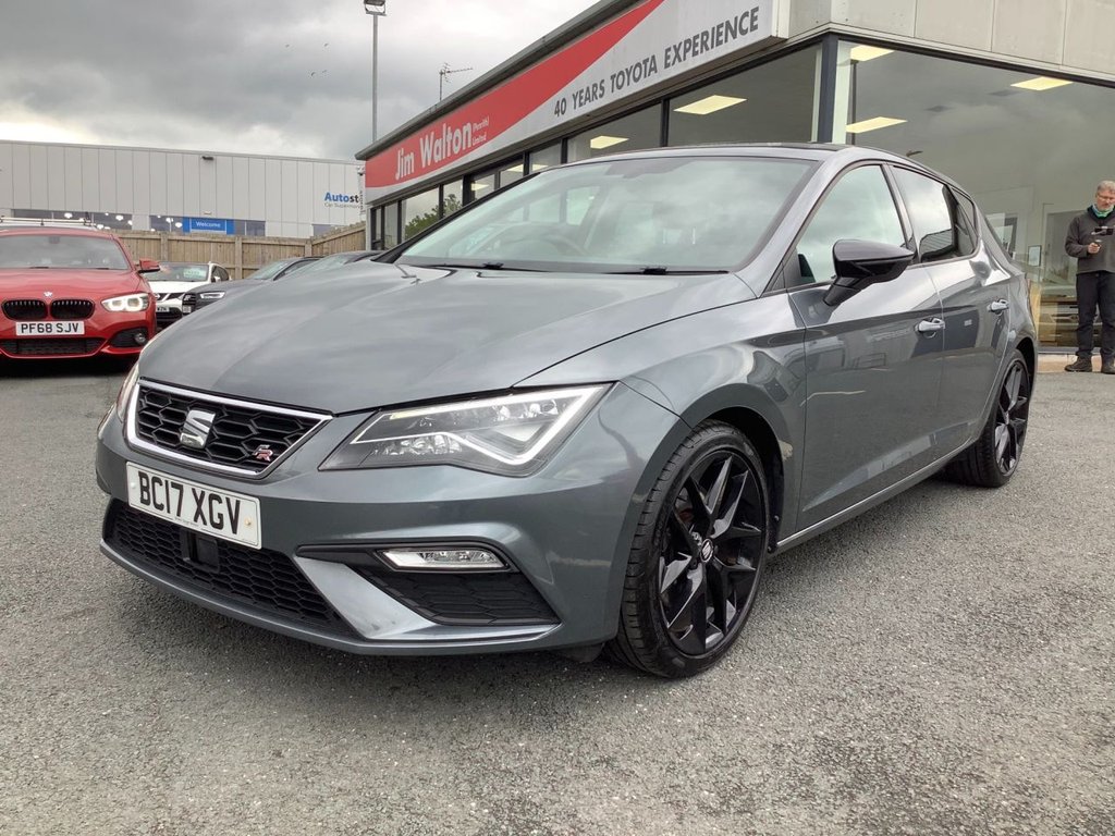 View our SEAT LEON