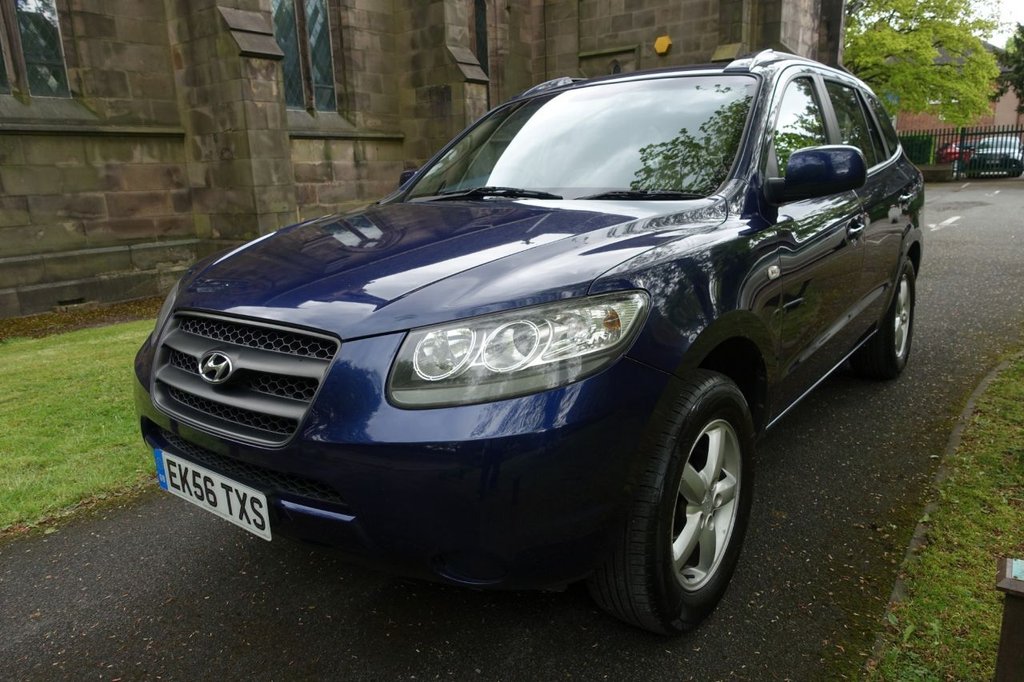 View our HYUNDAI SANTA FE