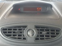 USED 2006 56 RENAULT CLIO 1.6 EXPRESSION 16V 5d 111 BHP VERY LOW MILES