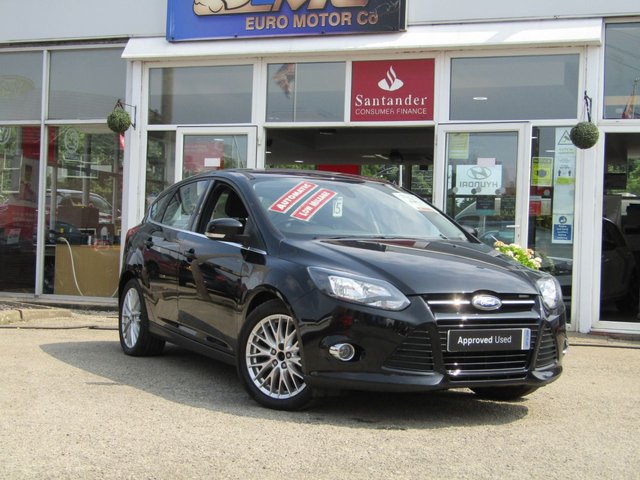 2012 62 Ford Focus 1.6 TITANIUM 5d 124 BHP