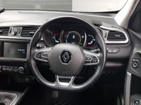 USED 2017 17 RENAULT KADJAR 1.5 DYNAMIQUE NAV DCI 5d 110 BHP 