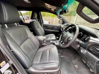USED 2019 19 TOYOTA HI-LUX 2.4 INVINCIBLE X 4WD D-4D DCB 4d AUTO 147 BHP 