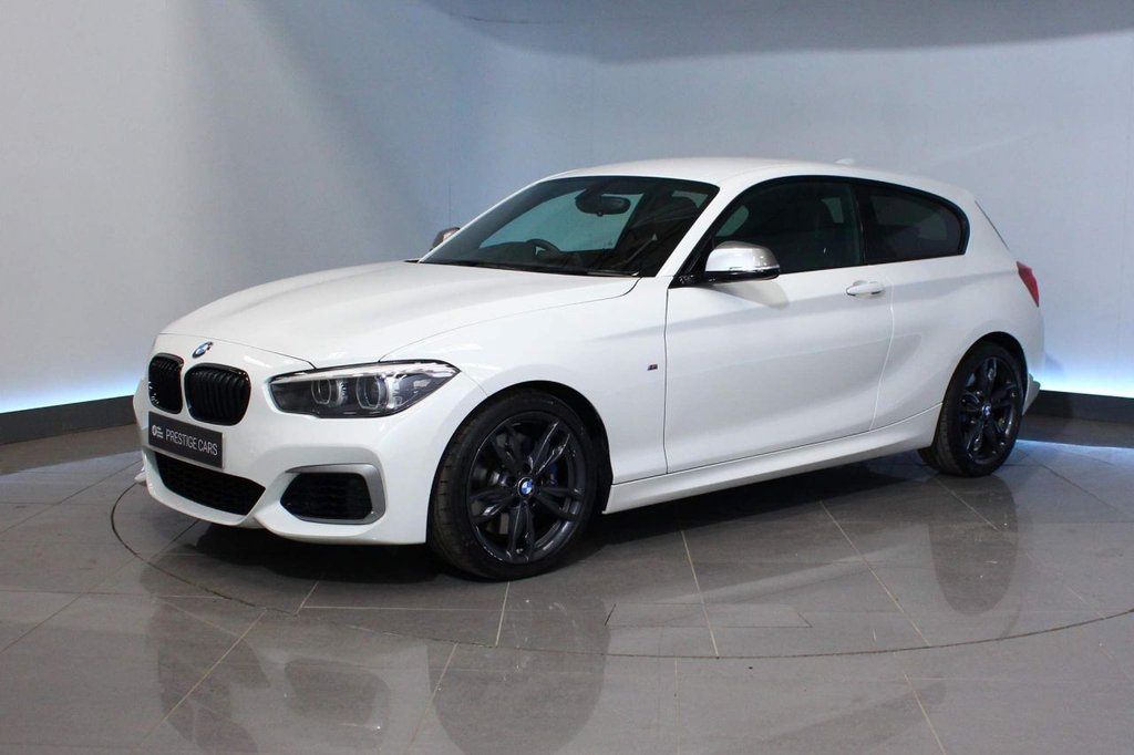 View our BMW 1 SERIES