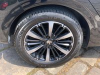 USED 2019 19 PEUGEOT 208 1.2 S/S TECH EDITION 5d 82 BHP STUNNING 'LTD TECH EDITION' PEUGEOT 208 WITH SAT NAV, NERA BLACK METALLIC, HUGE SPECIFICATION/HUGE SAVING ON LIST PRICE WHEN NEW !!!!  1 OWNER FROM BRAND NEW HAVING COVERED ONLY 12,536 MILES. WHY BUY NEW ????