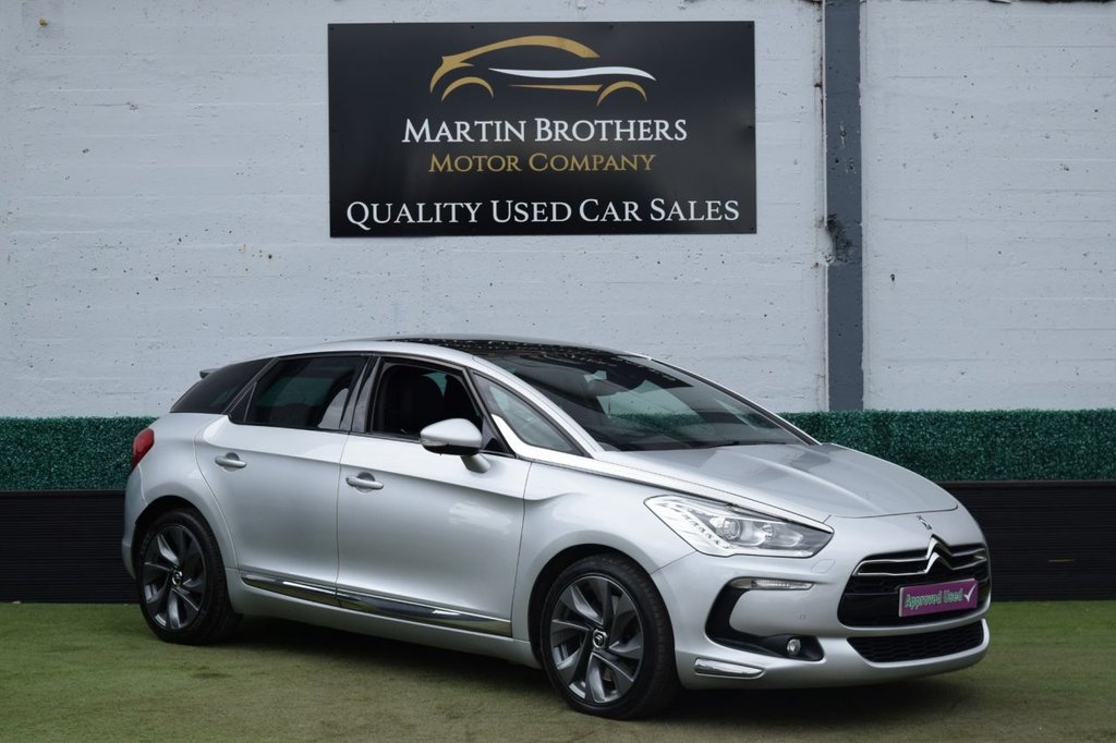 View our CITROEN DS5